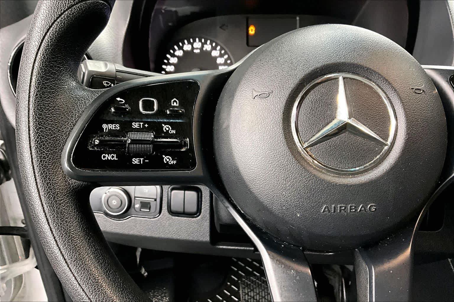 Used 2019 Mercedes-Benz Sprinter 144 image 23