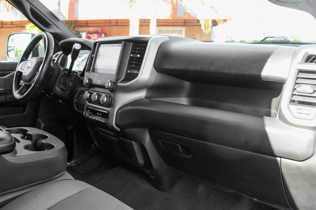 Used 2022 RAM 2500 Big Horn AWD/4WD image 35