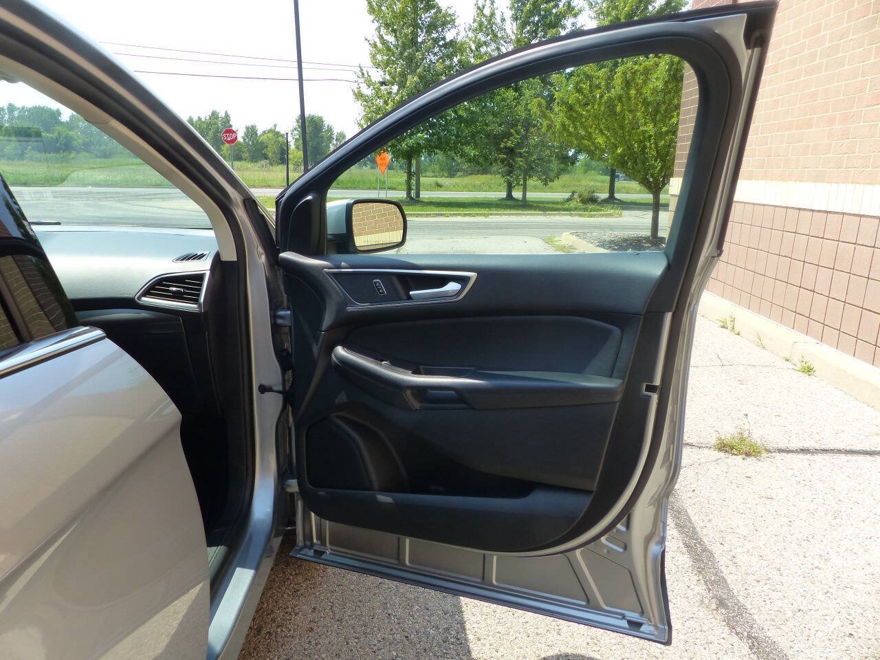 Used 2024 Ford Edge SEL AWD/4WD image 42