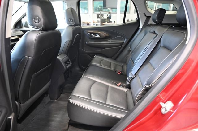 Used 2018 GMC Terrain Denali w/ Advanced Safety Package AWD/4WD image 11