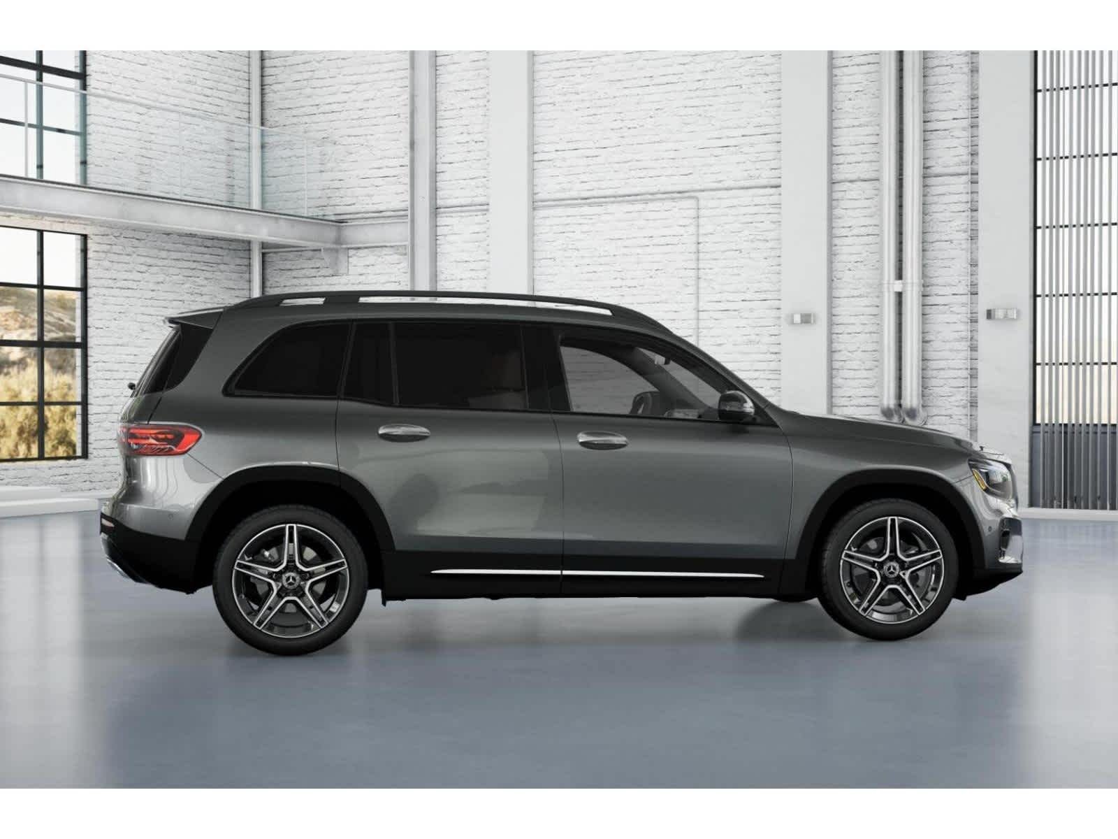 Used 2026 Mercedes-Benz GLB 250 image 16