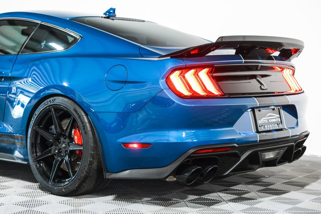 Used 2020 Ford Mustang Shelby GT500 w/ Technology Package image 17