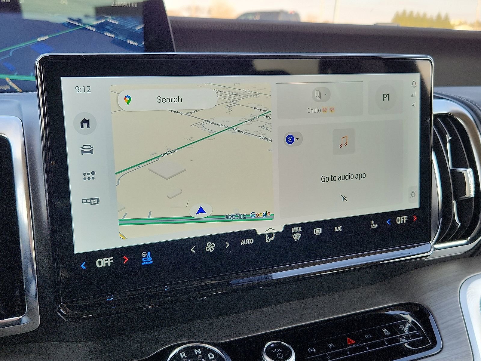 Used 2025 Ford Expedition Platinum image 14