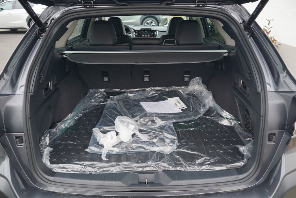 New 2025 Subaru Outback Touring XT image 12
