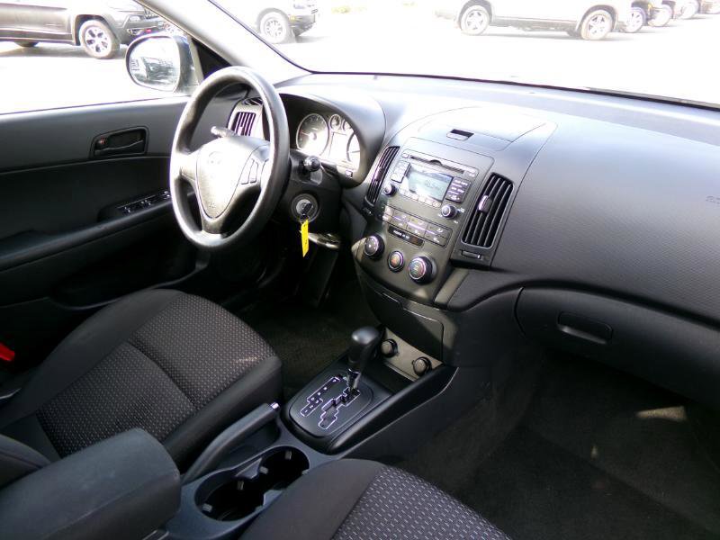 Used 2012 Hyundai Elantra GLS image 24