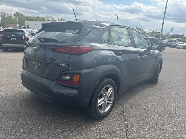 Used 2018 Hyundai Kona SE image 3