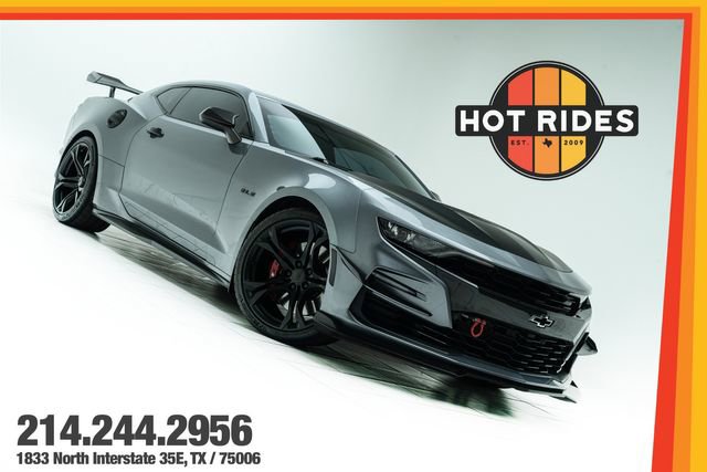 Used 2019 Chevrolet Camaro SS RWD image 1