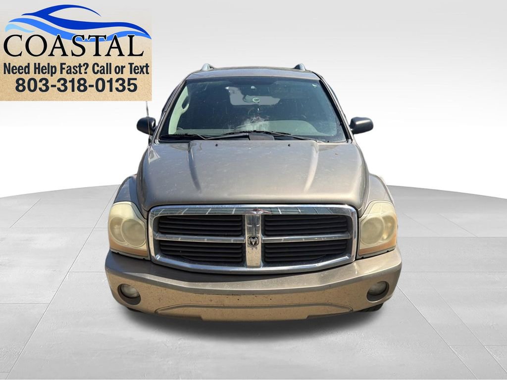 Used 2005 Dodge Durango SLT w/ Family Value Group AWD/4WD image 2