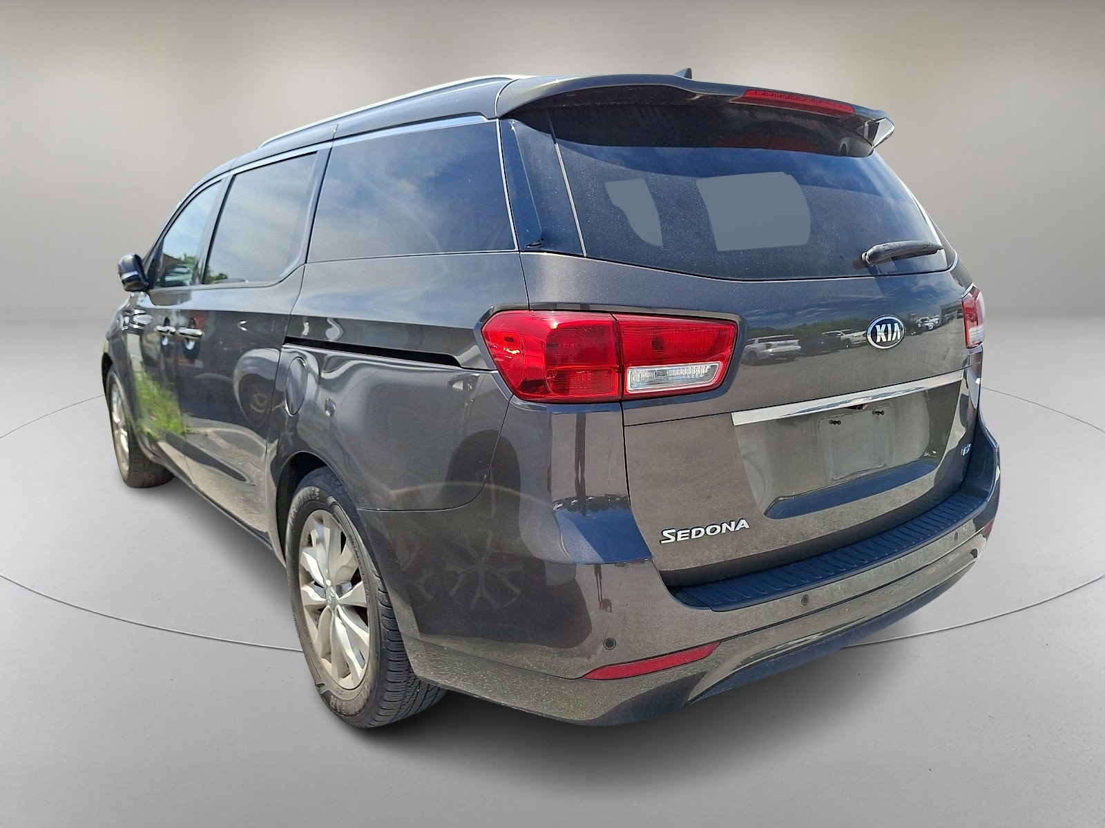 Used 2016 Kia Sedona EX FWD image 6