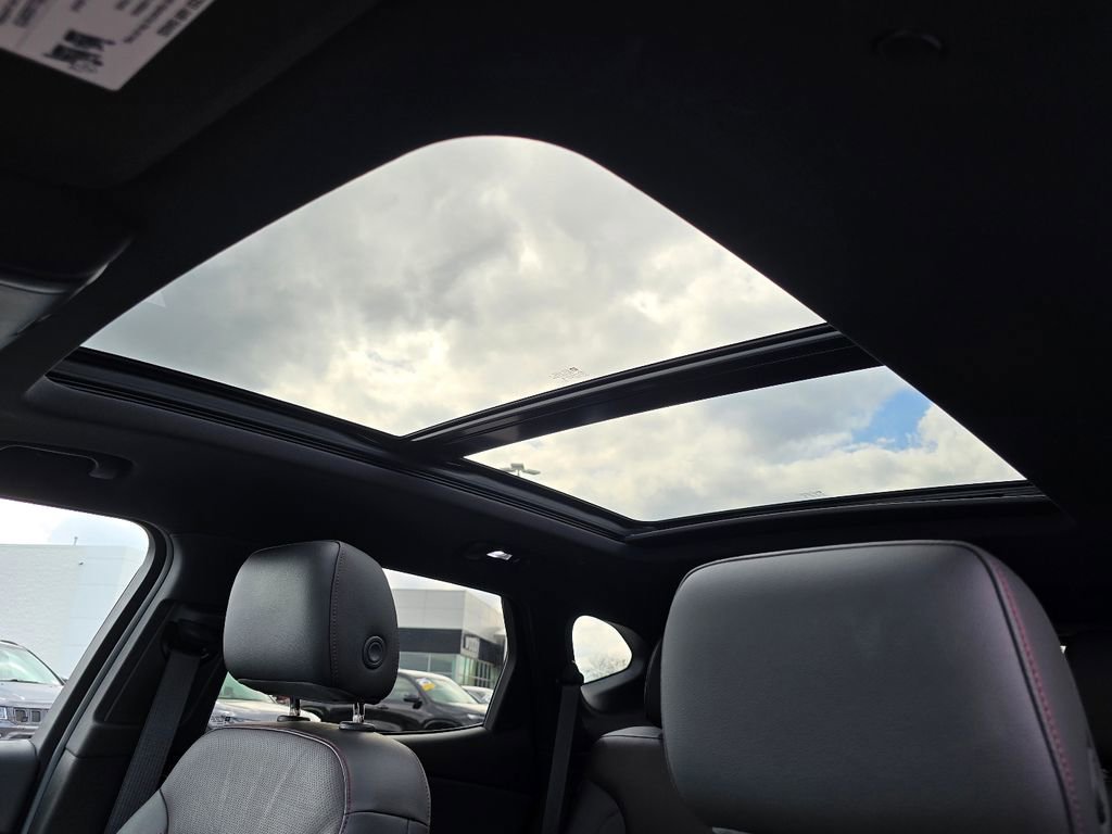 Used 2020 Chevrolet Blazer RS image 26