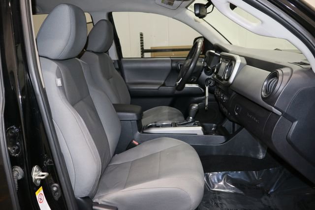 Used 2019 Toyota Tacoma SR5 image 19