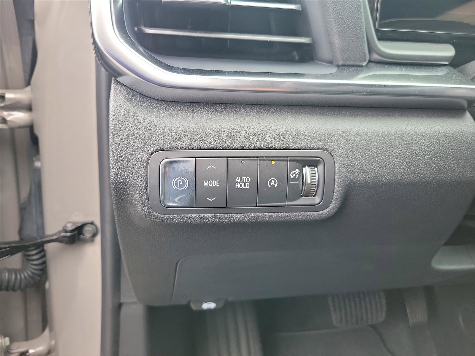 New 2026 GMC Terrain Elevation w/ Elevation Premium Package FWD image 23