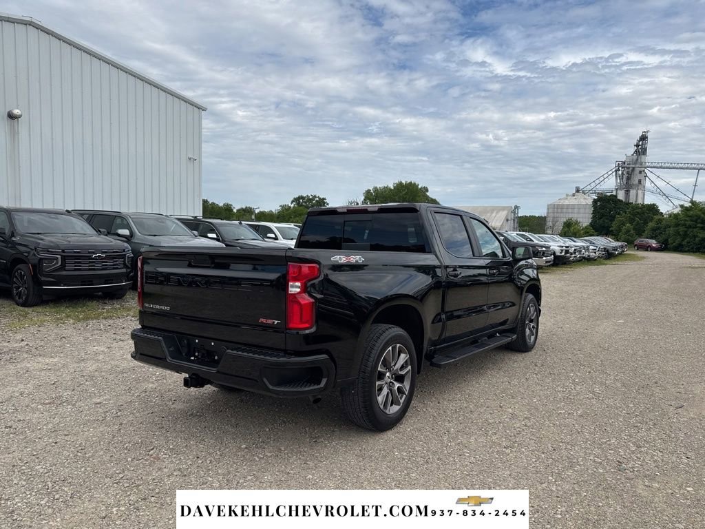 Used 2021 Chevrolet Silverado 1500 RST w/ Convenience Package II AWD/4WD image 5