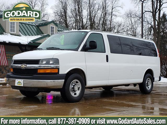 Used 2016 Chevrolet Express 3500 LT w/ LT Preferred Equipment Group RWD image 1