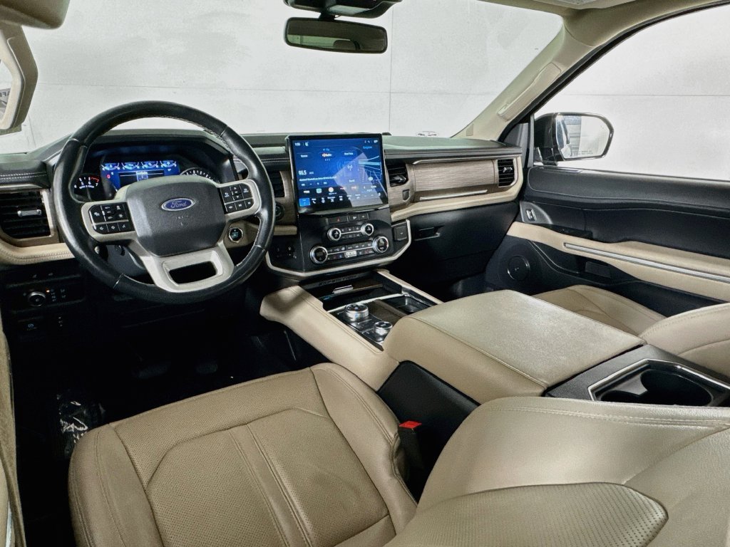 Used 2022 Ford Expedition Limited AWD/4WD image 35