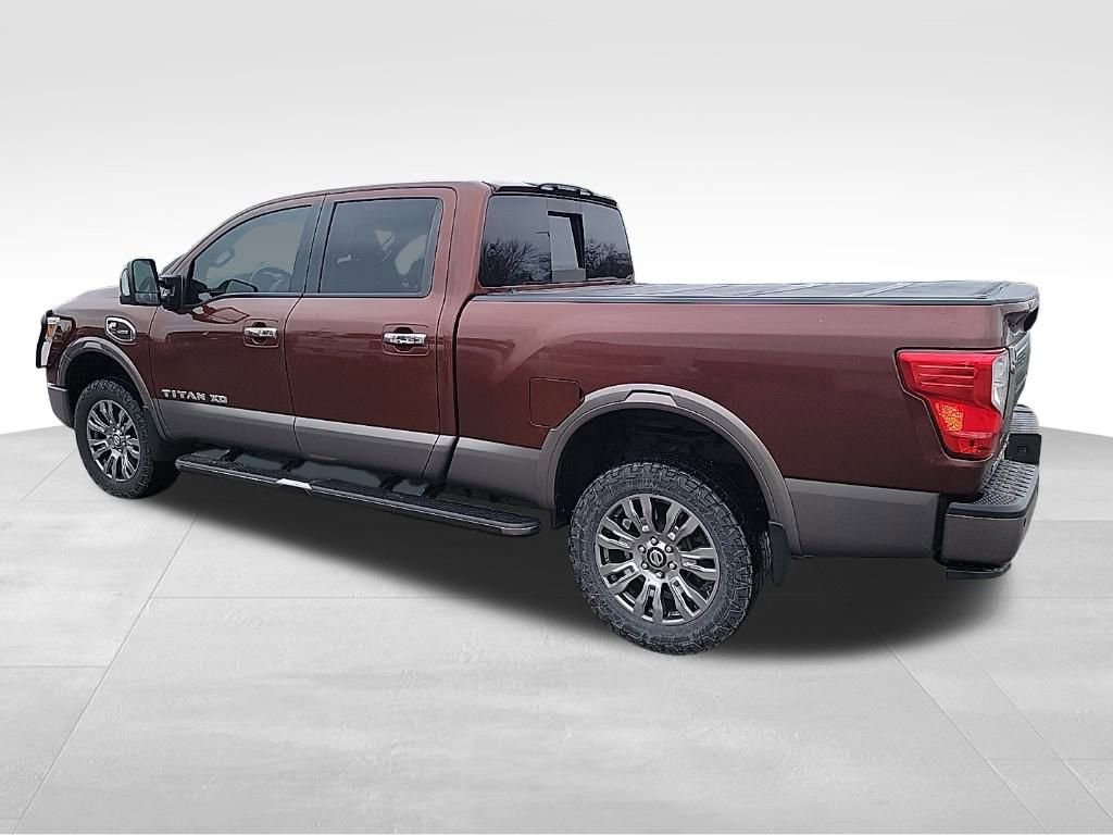 Used 2018 Nissan Titan Platinum Reserve w/ Platinum Utility Package image 7