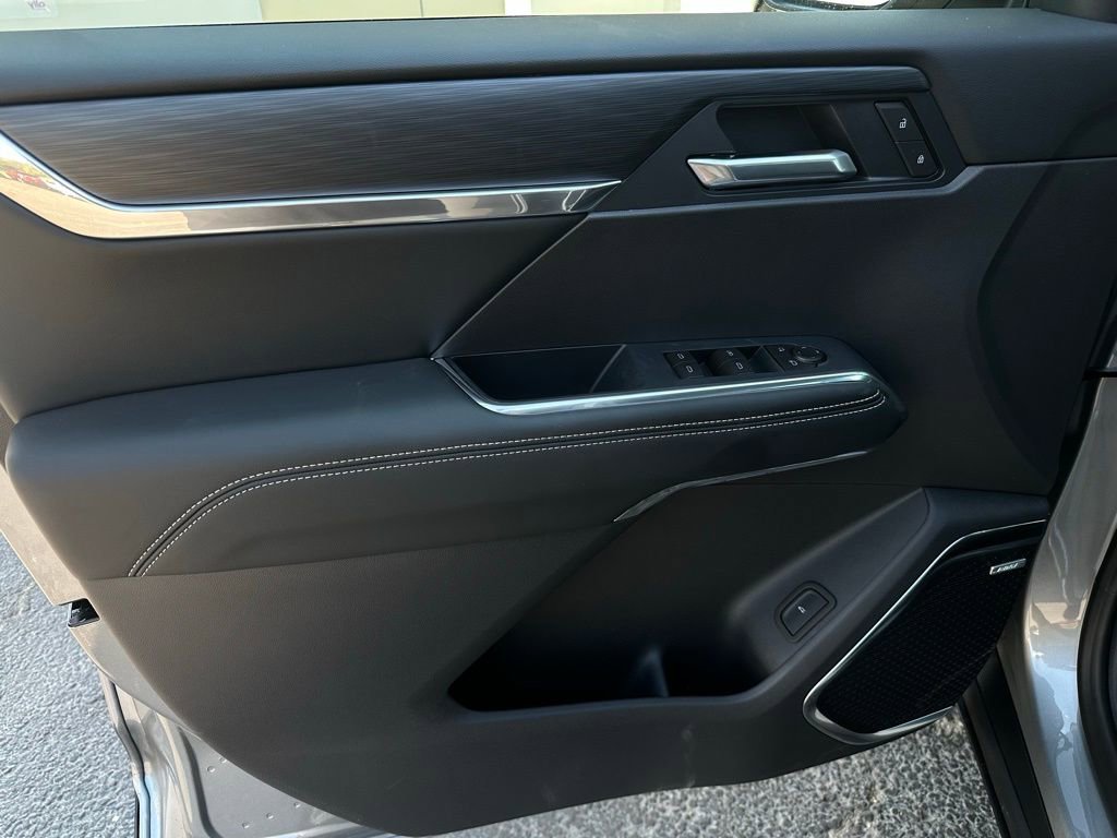 New 2026 GMC Acadia Elevation w/ Black Edition image 11