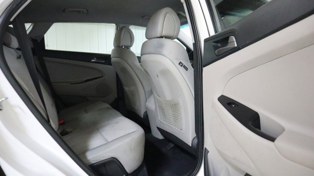 Used 2018 Hyundai Tucson SE AWD/4WD image 11
