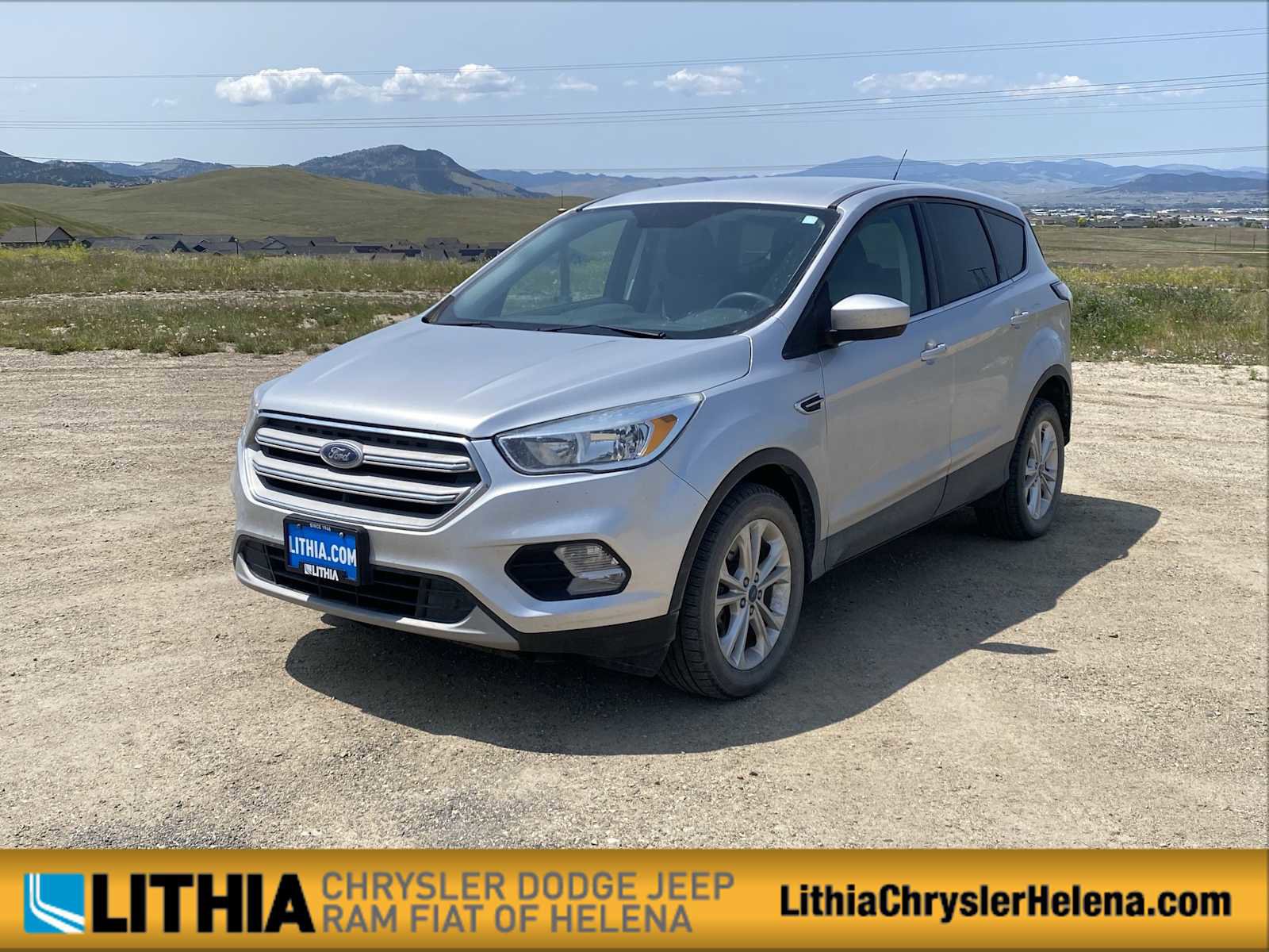 Used 2017 Ford Escape SE image 1