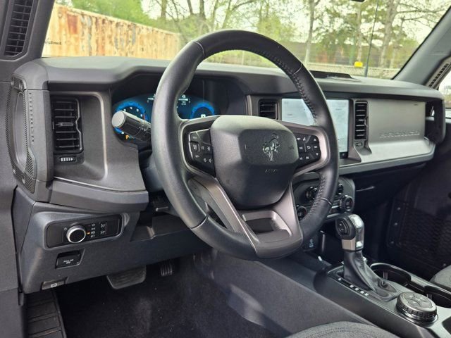 Used 2025 Ford Bronco Big Bend image 14
