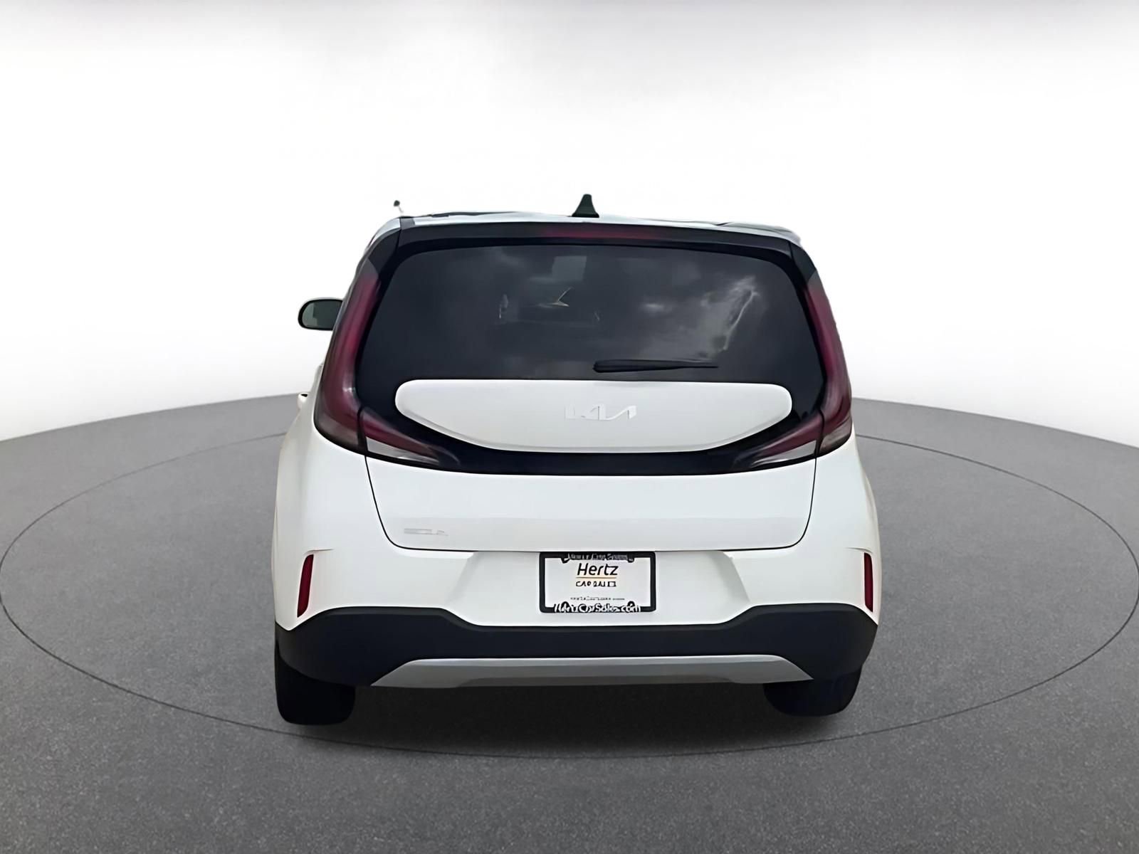 Used 2025 Kia Soul LX w/ LX Technology Package image 12