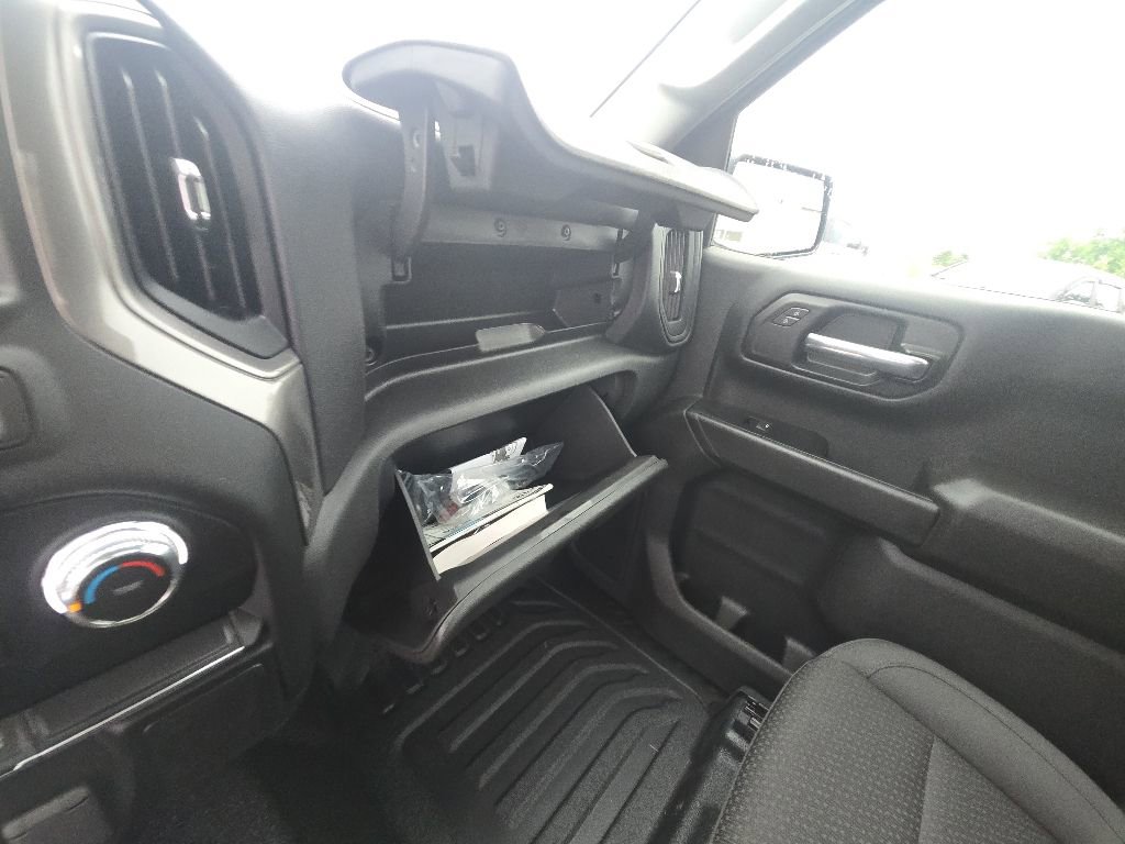 Used 2026 GMC Sierra 1500 Pro w/ Pro Value Package AWD/4WD image 23