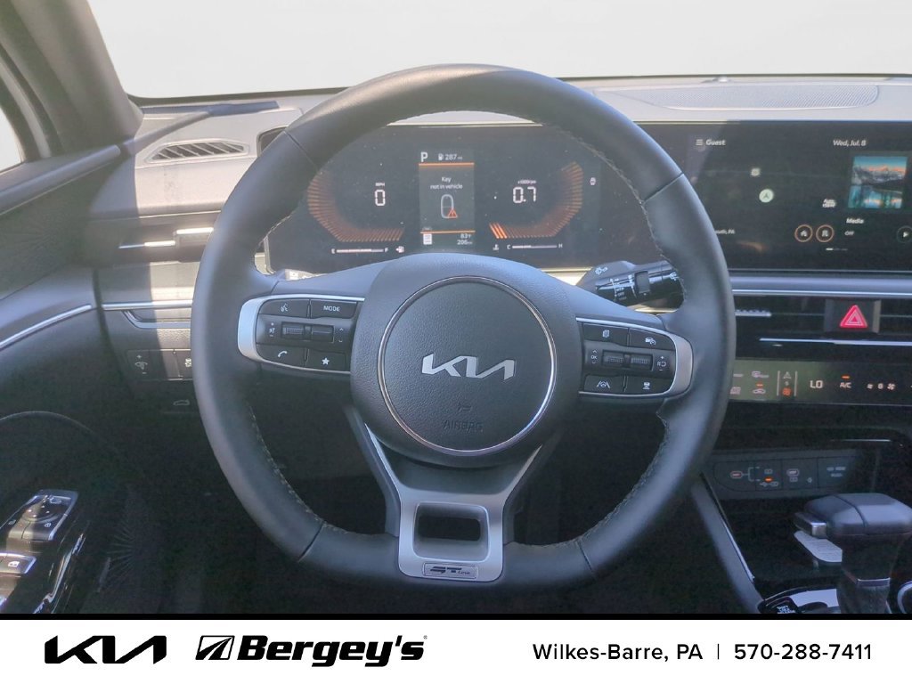 New 2026 Kia K5 GT-Line w/ GT-Line Premium Package AWD/4WD image 23