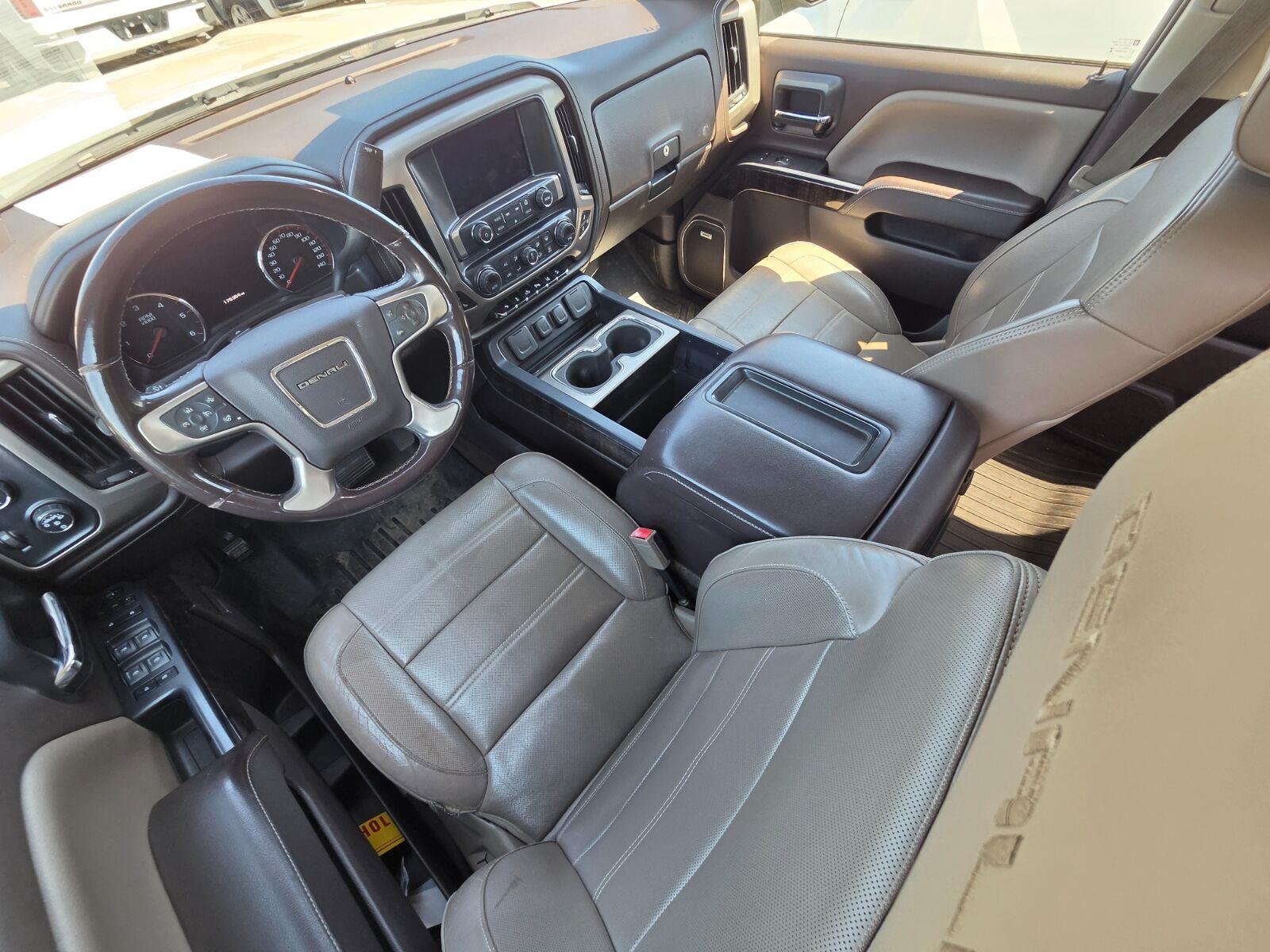 Used 2015 GMC Sierra 1500 Denali w/ Driver Alert Package AWD/4WD image 10