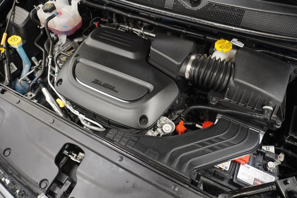 Used 2024 Chrysler Pacifica Pinnacle image 52