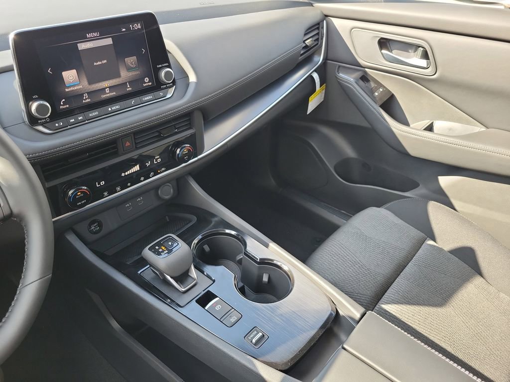 New 2026 Nissan Rogue SV FWD image 31