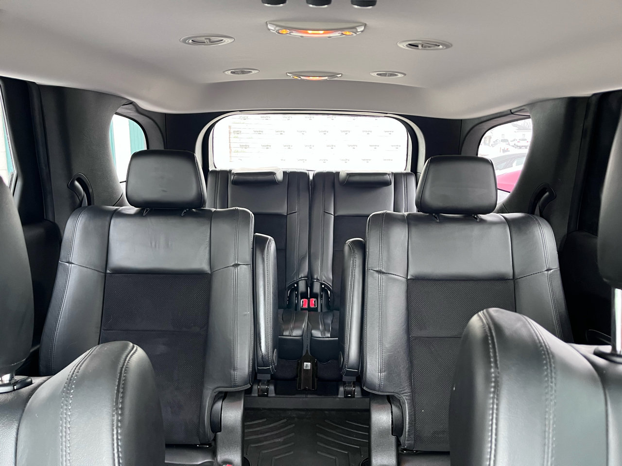 Used 2018 Dodge Durango GT image 17