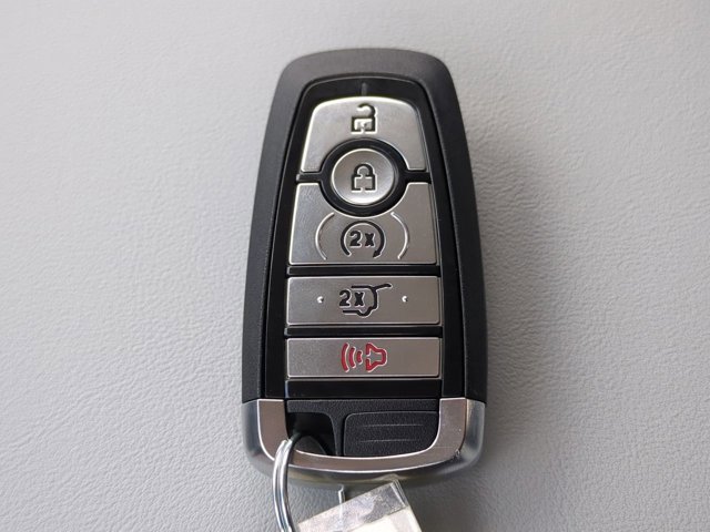 New 2026 Ford Explorer Platinum image 29