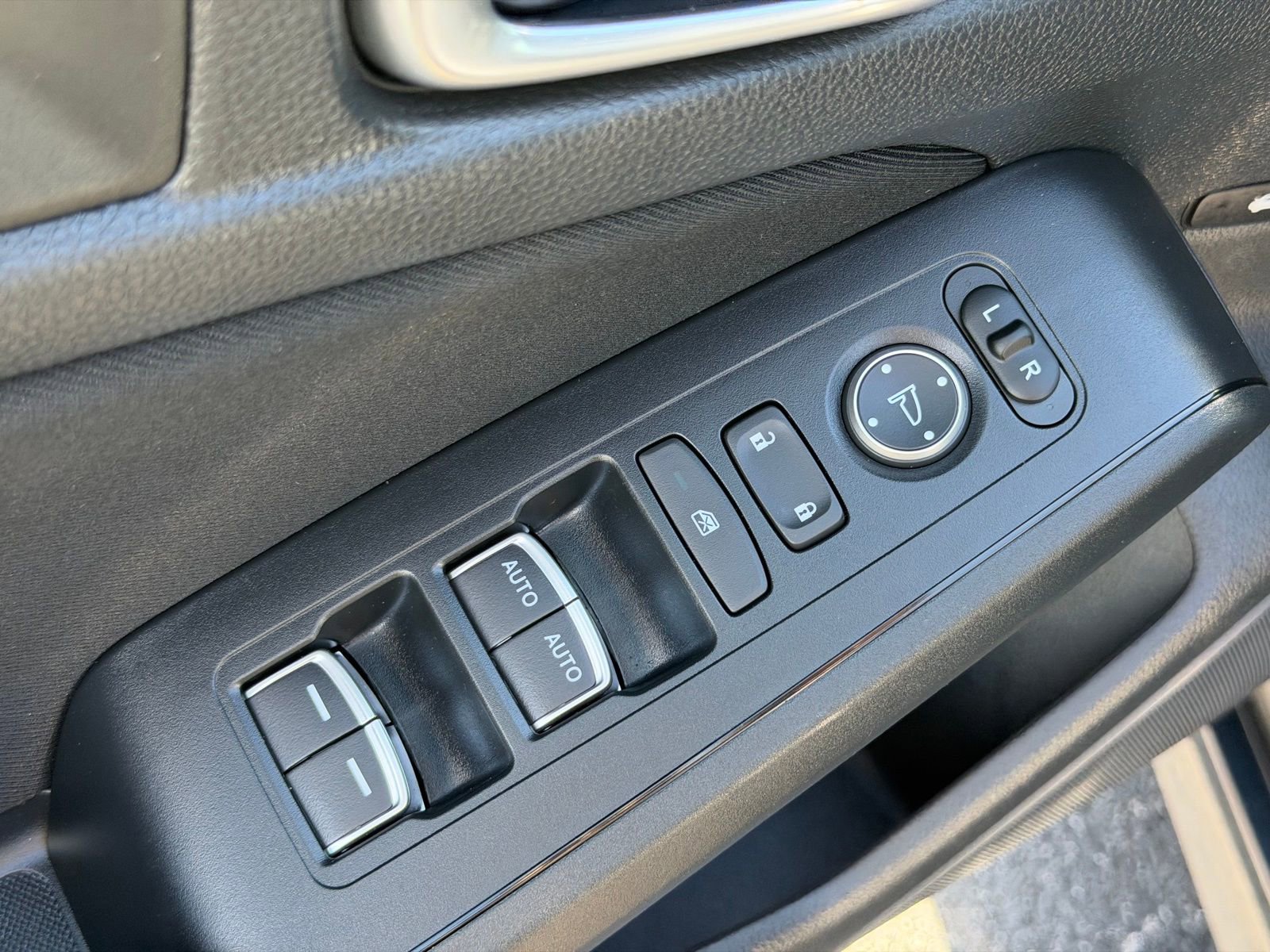 Used 2023 Honda Civic LX image 13