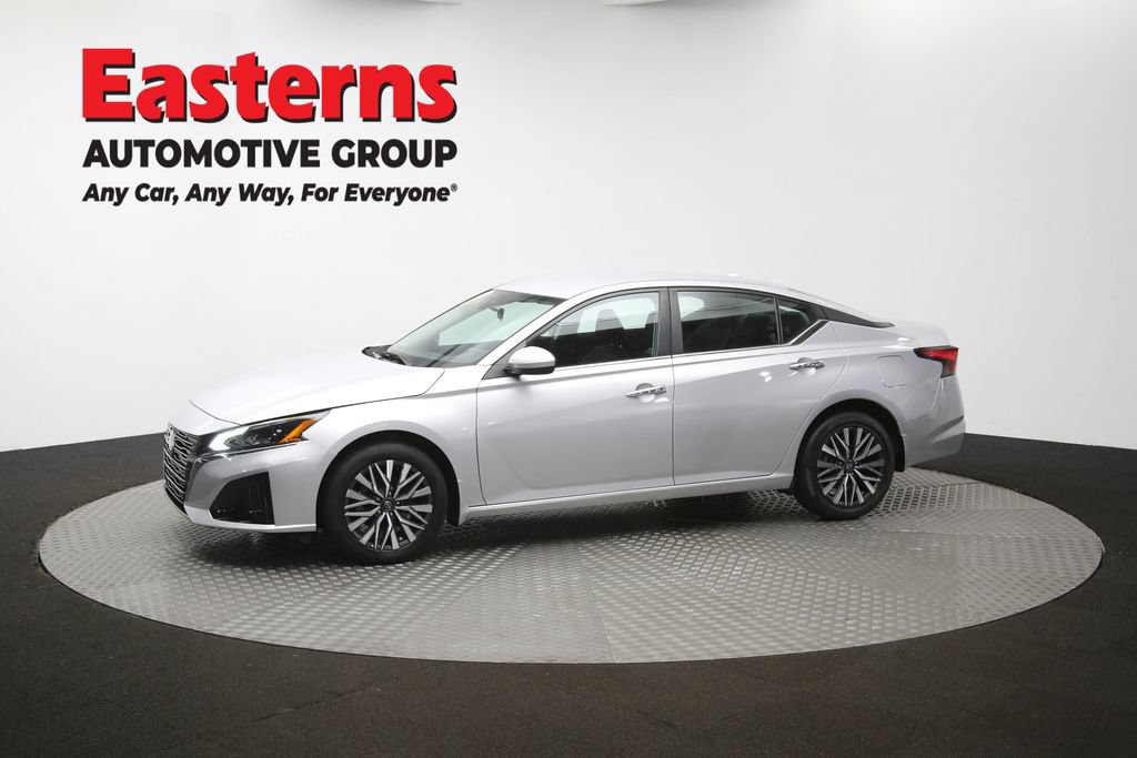 Used 2023 Nissan Altima 2.5 SV AWD/4WD image 57