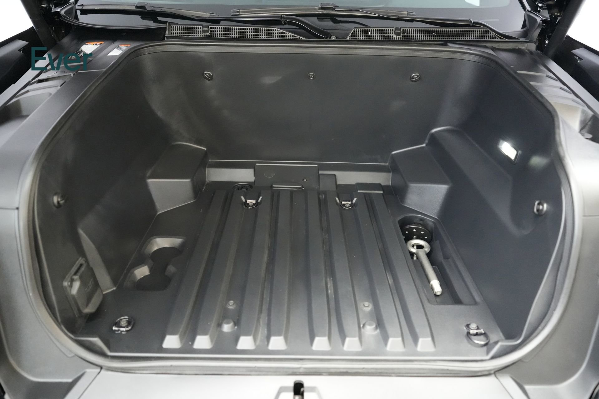 Used 2024 Chevrolet Silverado EV RST image 18