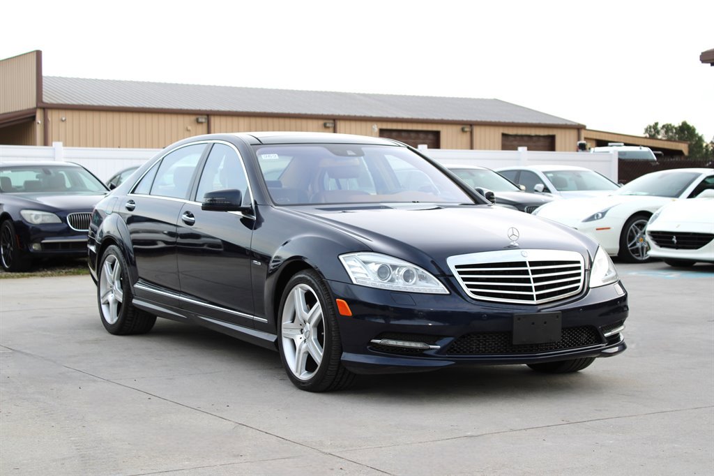 Used 2012 Mercedes-Benz S 350 BlueTEC 4MATIC image 9