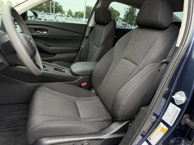 Used 2025 Honda Accord SE image 29