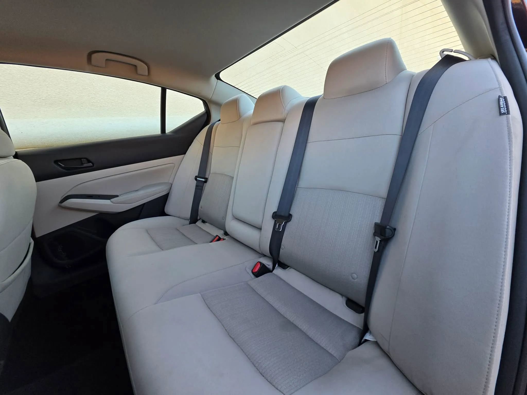 Used 2025 Nissan Altima 2.5 SV image 11