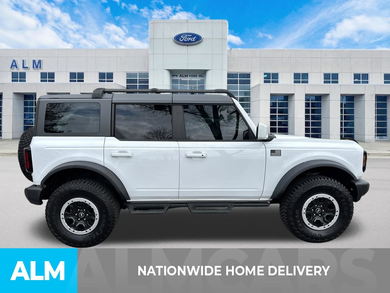 Used 2024 Ford Bronco Outer Banks w/ Sasquatch Package image 4