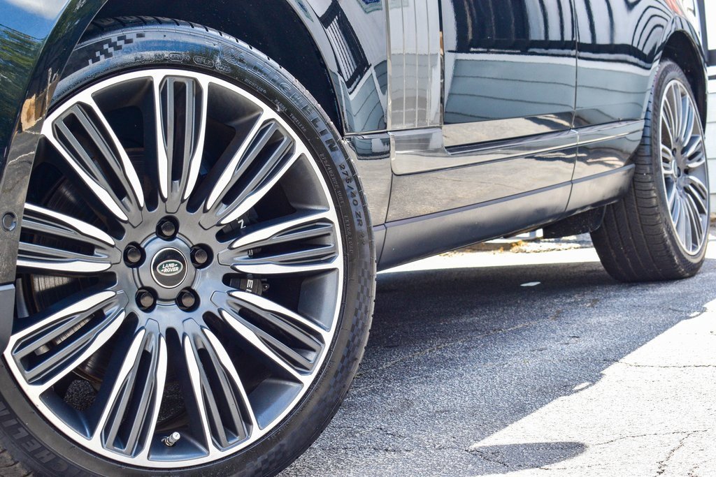 Used 2019 Land Rover Range Rover Autobiography image 5