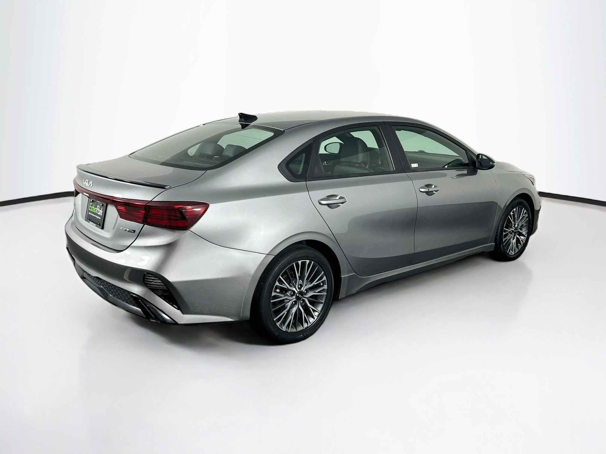 Used 2022 Kia Forte GT-Line FWD image 9