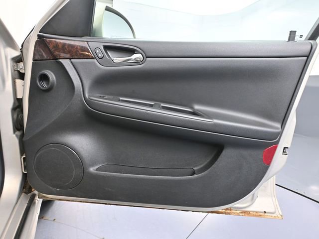 Used 2012 Chevrolet Impala LT FWD image 39