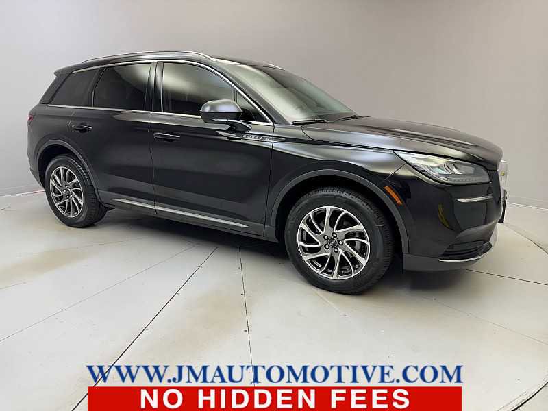 Used 2022 Lincoln Corsair AWD w/ Equipment Group 101A image 7