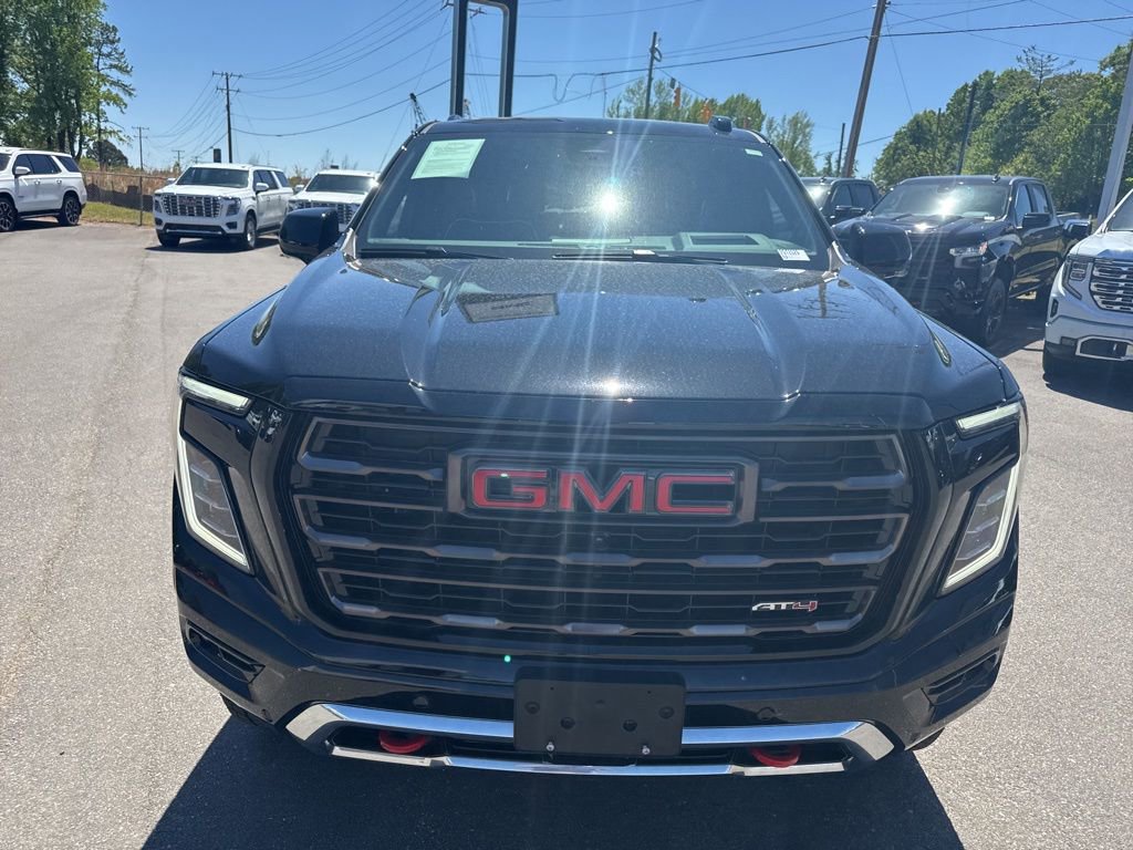 Used 2025 GMC Yukon XL AT4 Ultimate w/ LPO, AT4 Appearance Package AWD/4WD image 8