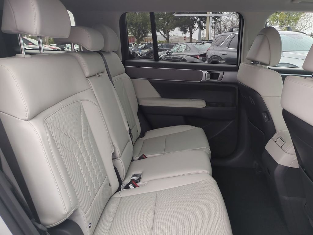 New 2026 Hyundai Santa Fe SEL image 17