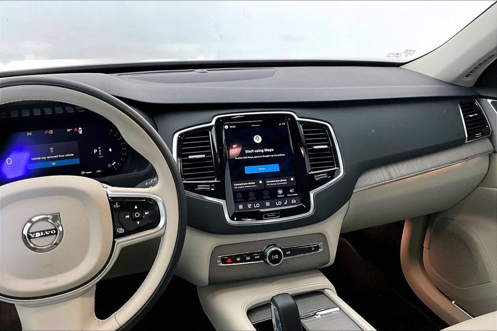Certified 2025 Volvo XC90 B5 Plus w/ Protection Package Premier AWD/4WD image 7