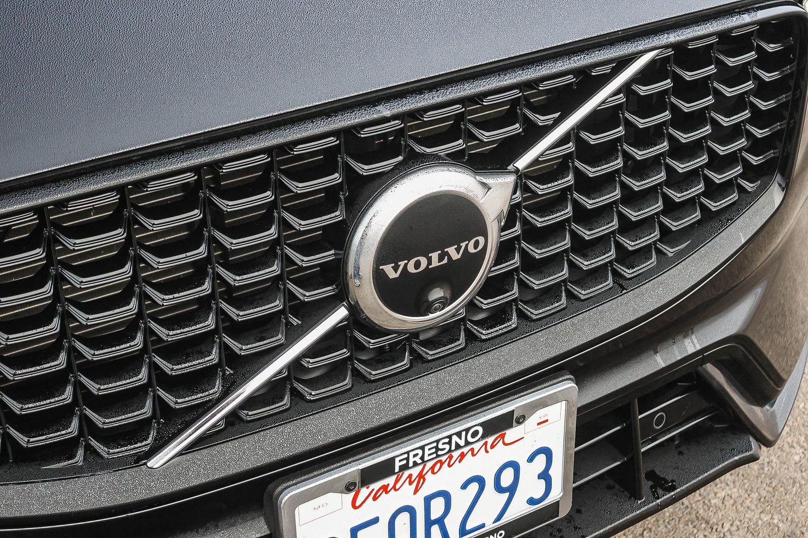 Used 2023 Volvo XC60 B5 Plus image 17