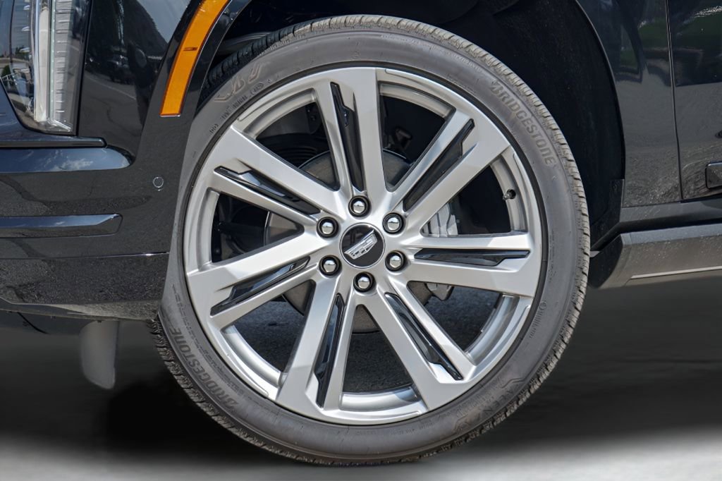 New 2026 Cadillac Escalade Platinum Sport w/ LPO, Floor Liner Package AWD/4WD image 2