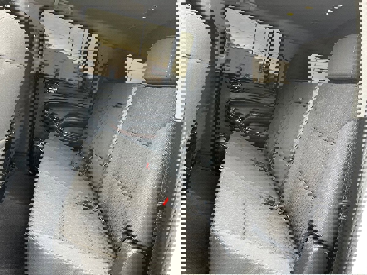 Used 2019 GMC Yukon XL SLE w/ SLE Value Package image 29