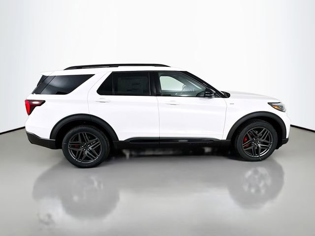 New 2026 Ford Explorer ST-Line w/ ST-Line Street Pack image 8